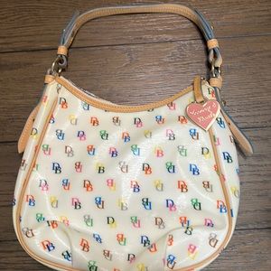 Dooney & Bourke hand bag